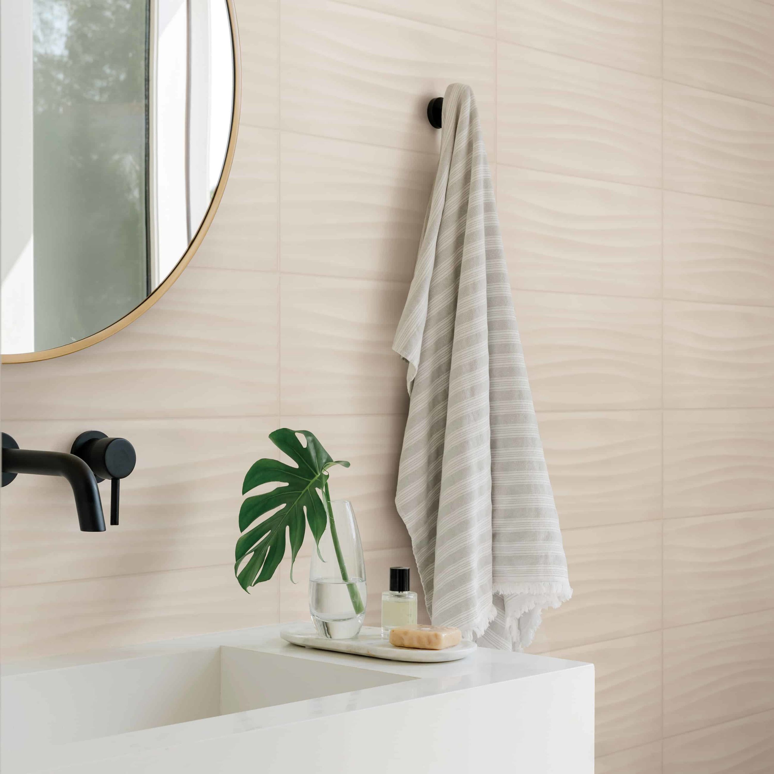 Vela | Wave Avorio | 8" x 24" | Mat