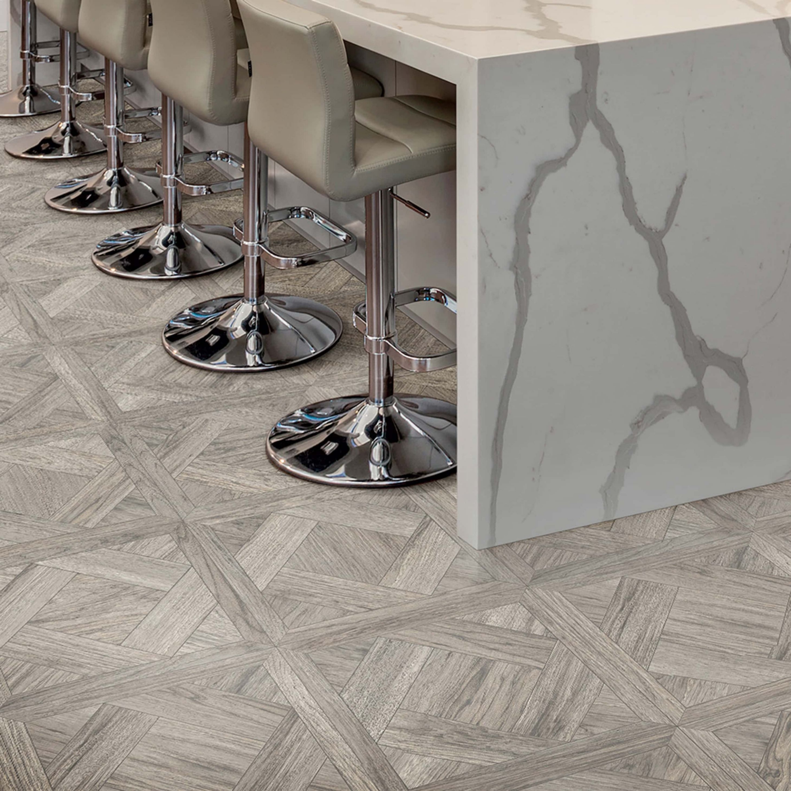 Tusc Villa | 58300 Sueded Gray | Rouleau 12 pi
